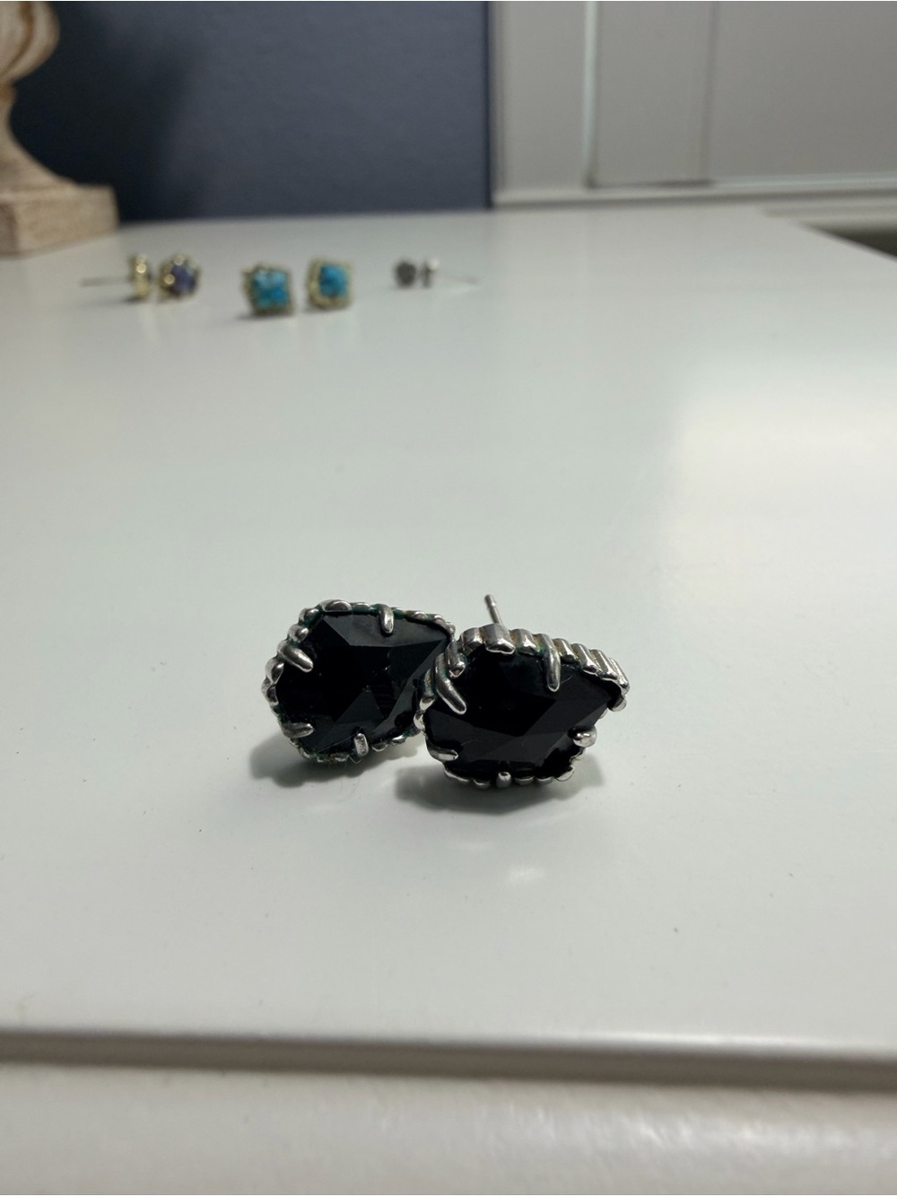 Assorted Women's Kendra Scott Stud Earrings - Turquoise, Purple, Black, Silver - Picture 4 of 5